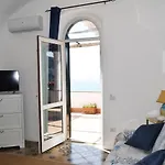 La Terrazza Tatil Evi *