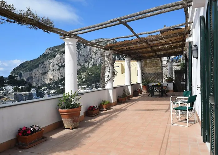La Terrazza Tatil Evi Capri